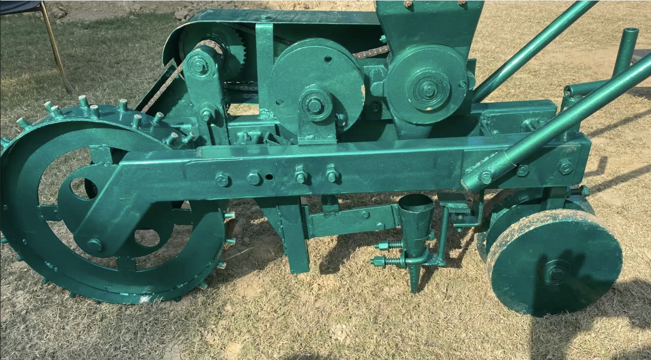 VIPP — Vertical Insertion Precision Planter
